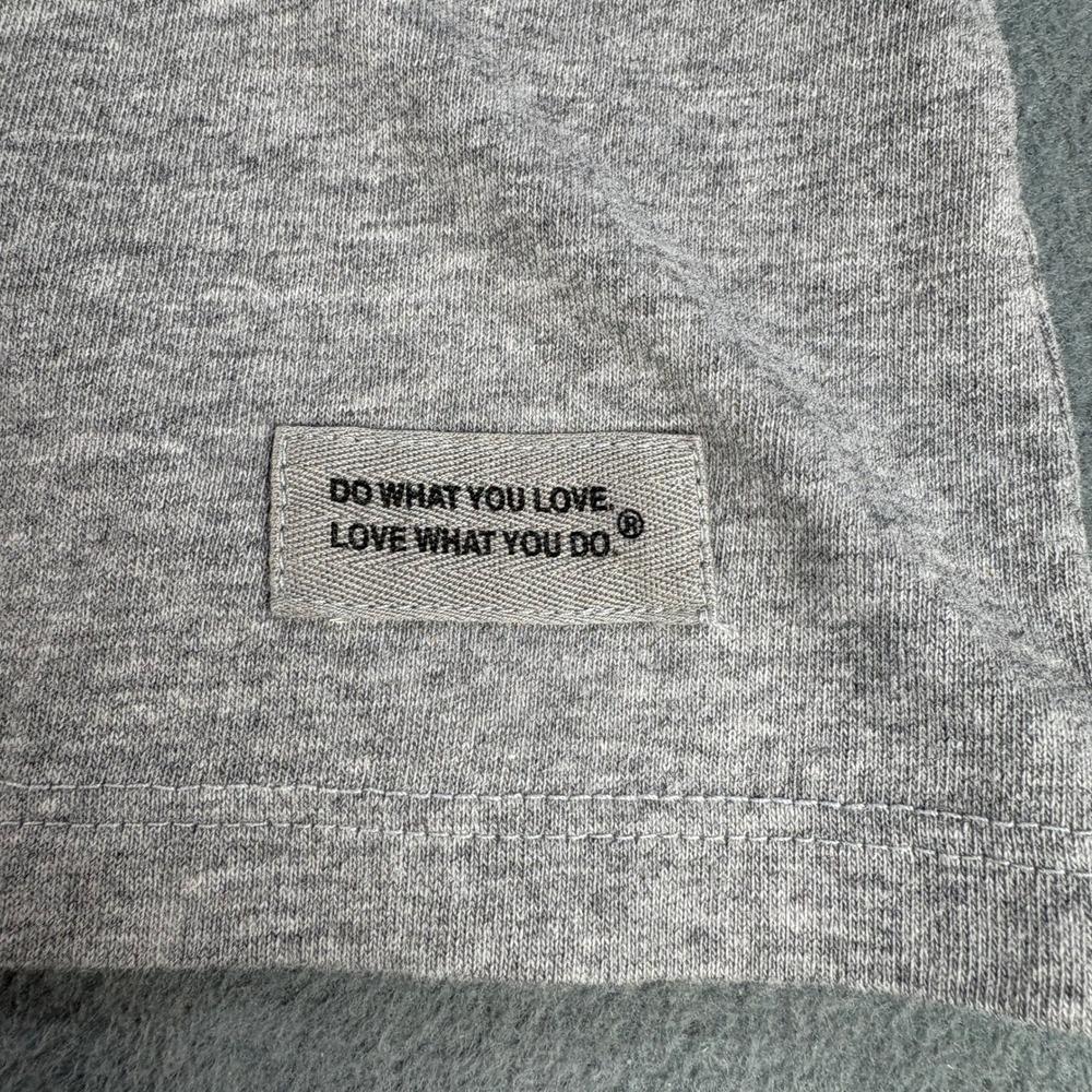 Life is Good Womens XXXL Gray Cardinal Snow Globe Crusher Long Sleeve Tee NWT - Picture 3 of 8